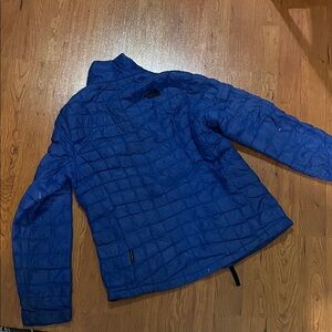 The North Face girls Vibrant Blue Thin Puffer Jacket